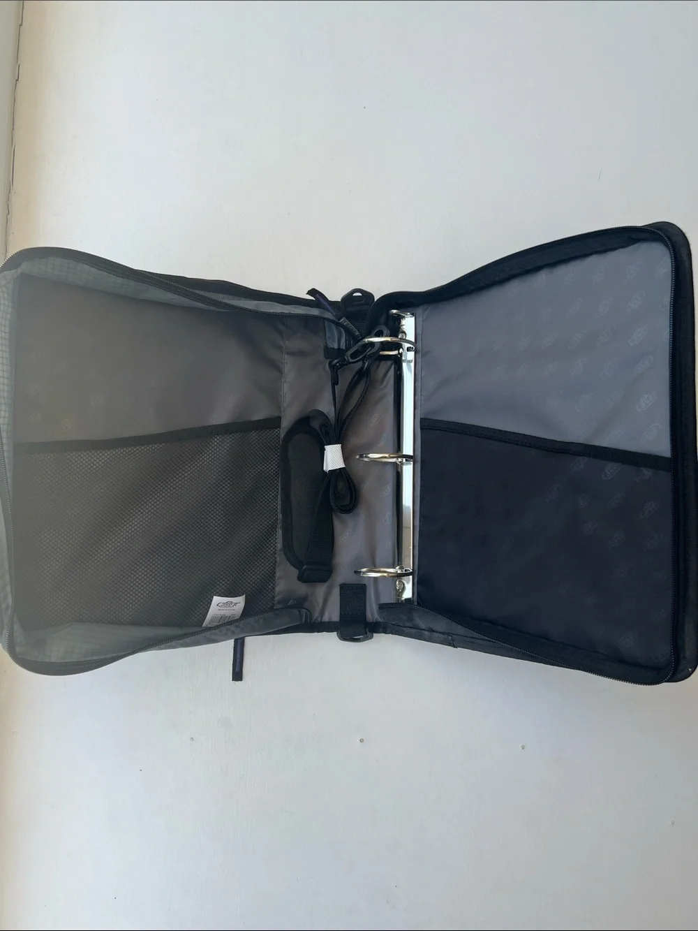 The Universal 3-Ring Binder 2